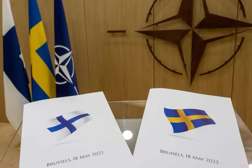 NATO tutuksi suomalaisille